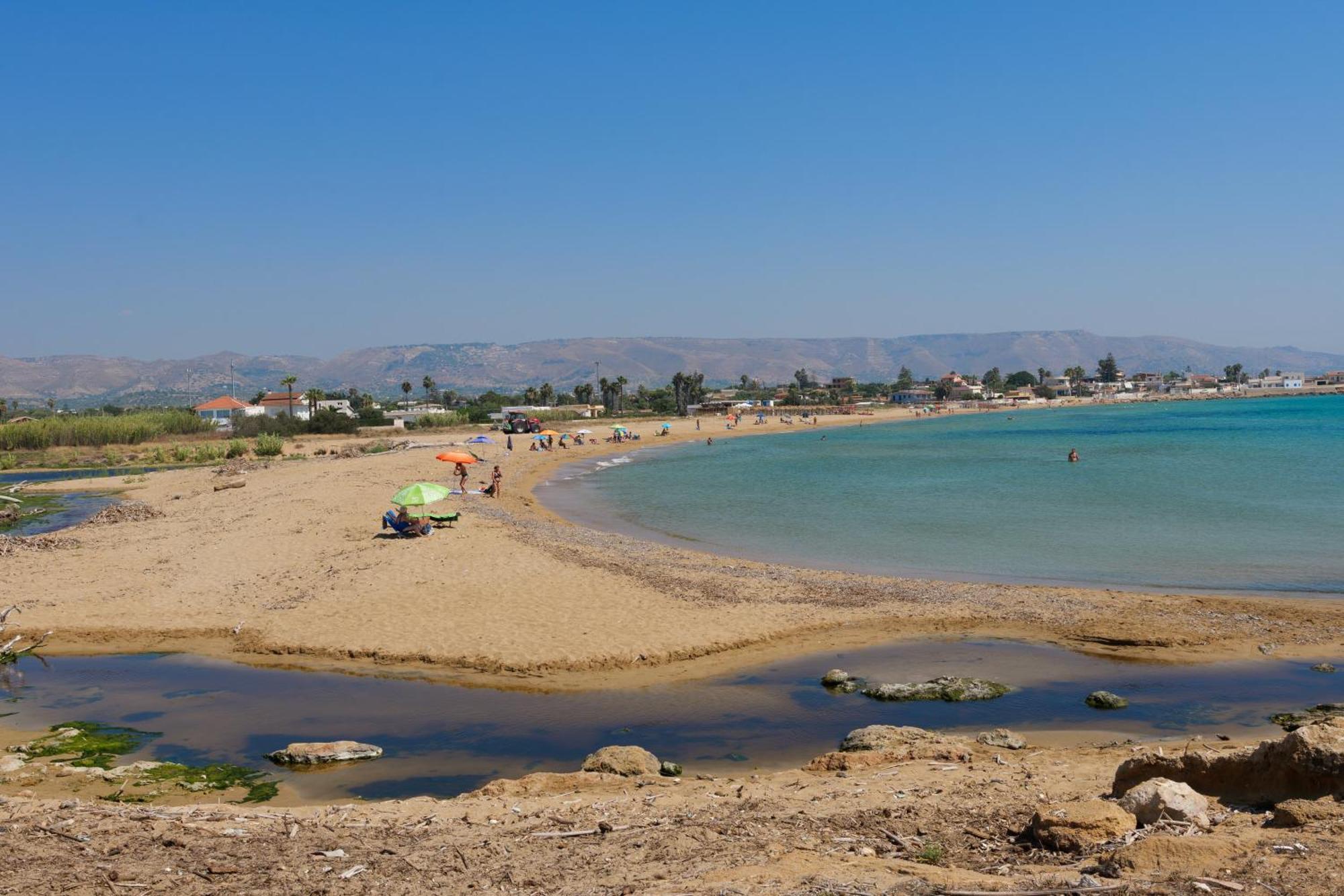 Astro Apartments With Direct Access On The Sea Of Noto Heritage Of Unesco ภายนอก รูปภาพ