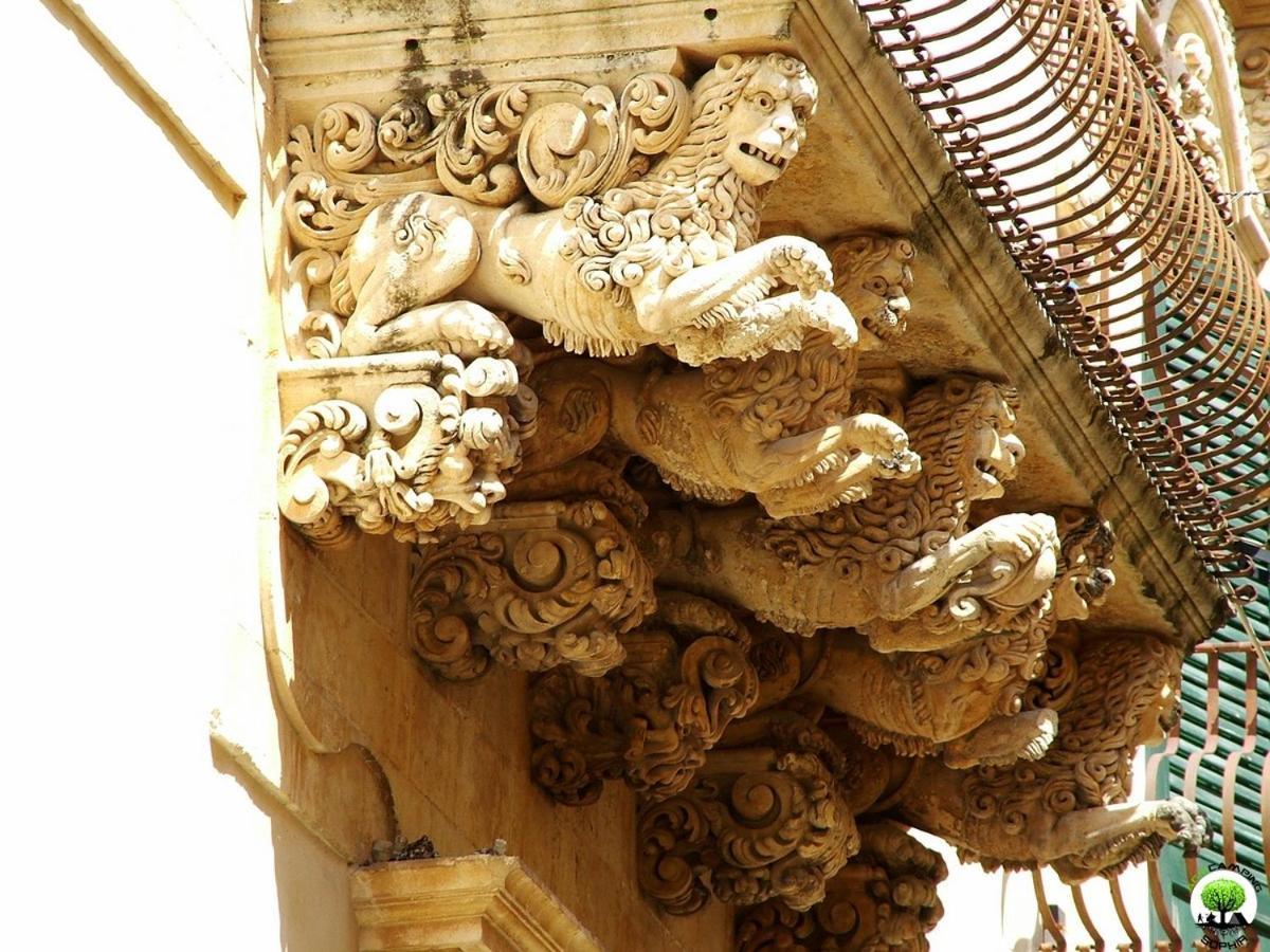 Astro Apartments With Direct Access On The Sea Of Noto Heritage Of Unesco ภายนอก รูปภาพ