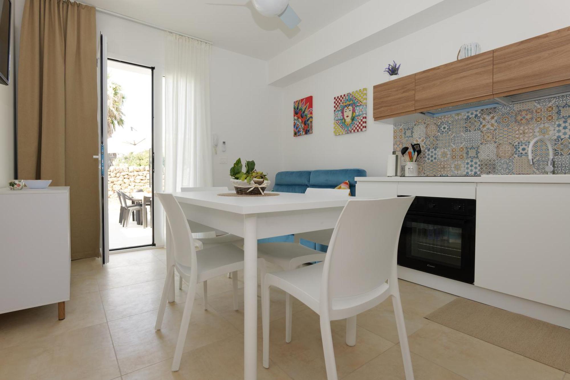 Astro Apartments With Direct Access On The Sea Of Noto Heritage Of Unesco ภายนอก รูปภาพ